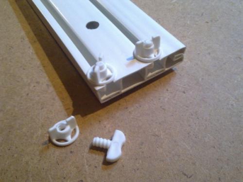 Как соединить два потолочных карниза в один. Как удлинить потолочный карниз