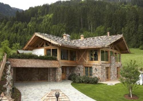 Комбинированный дом из пеноблока и бруса. Конструктивные варианты комбинированных домов