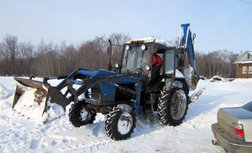 Самодельный бетоносмесительный ковш на трактор. Самодельный ковш на заднюю или переднюю навеску трактора