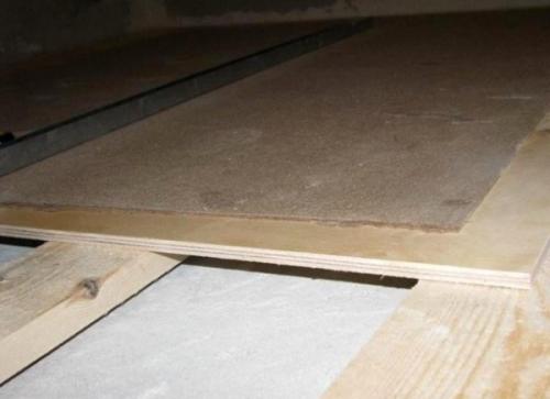 Вздулся ДВП под линолеумом. Что можно сделать со вздувшимся ДВП