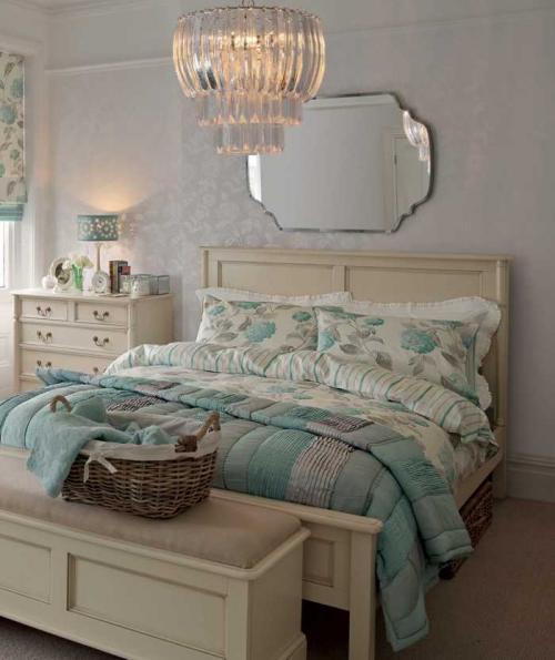 Такая разная классика от Laura Ashley 07