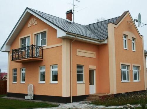 Материалы для отделки фронтонов частных домов. Выбор подходящего материала 21