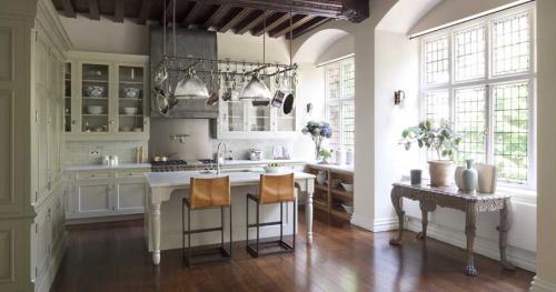 Замечательные кухни от английских дизайнеров 02