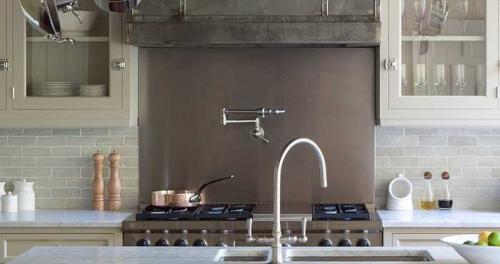 Замечательные кухни от английских дизайнеров 01