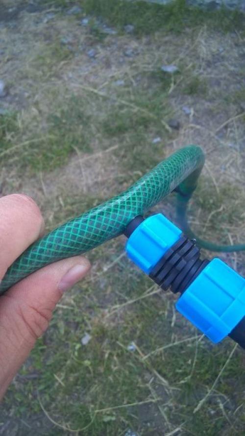 Старт коннектор для капельного полива. Сборка капельного полива с фитингами с поджимной гайкой