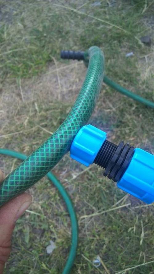 Старт коннектор для капельного полива. Сборка капельного полива с фитингами с поджимной гайкой