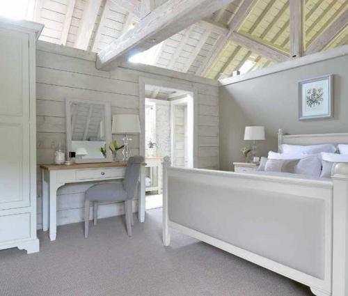 Великолепная английская мебель ручной работы 05