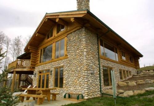 Комбинированный дом из газобетона и бруса. Конструктивные варианты комбинированных домов