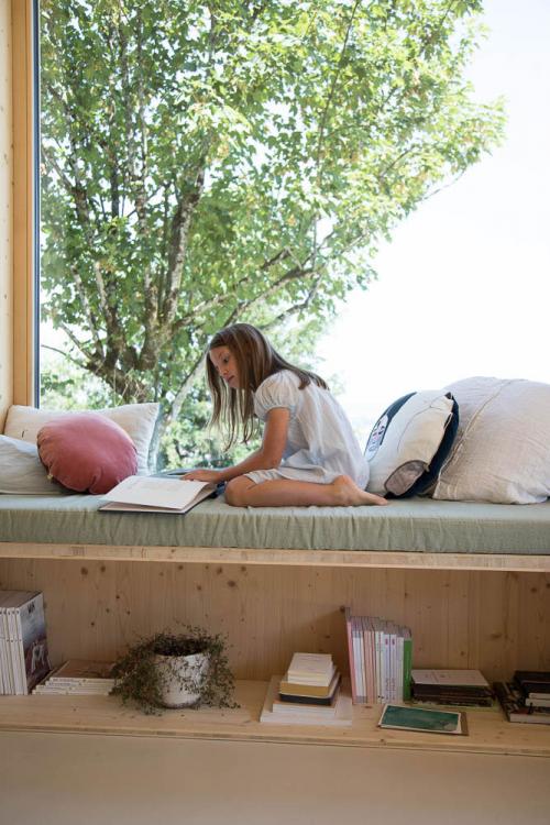 Интерьер из дерева, бассейн и потрясающая природа 19