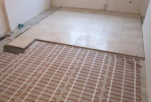 Пол на лоджии утеплить. Горючие средства для утепления 13