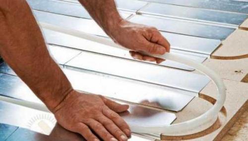 Пол на лоджии утеплить. Горючие средства для утепления 11