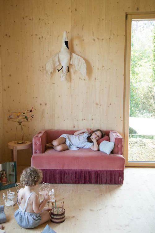 Интерьер из дерева, бассейн и потрясающая природа 17