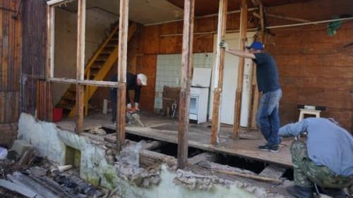 Перестройка старого дома. Преображение старого дома в современную виллу