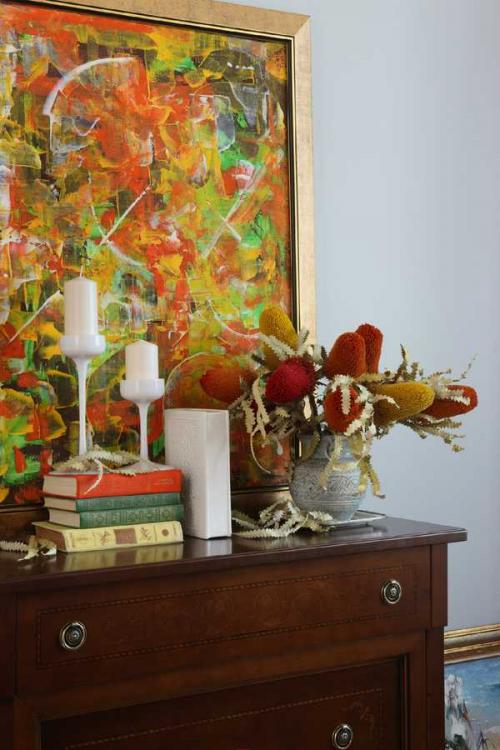 Красивое сочетание цветов в московской спальне 03