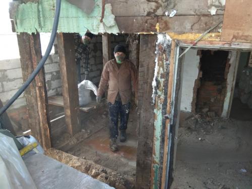 Как сделать погреб в готовом доме своими руками. Погреб из кирпича в частном доме своими руками в построенном уже доме