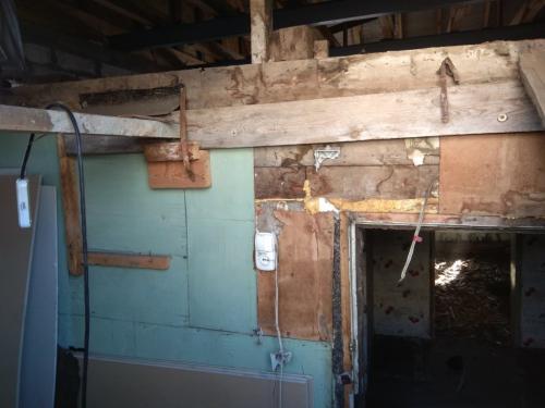 Как сделать погреб в готовом доме своими руками. Погреб из кирпича в частном доме своими руками в построенном уже доме