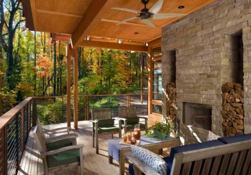 Пристроить веранду к деревянному дому. Как пристроить веранду к дому — варианты пристроек для различных домов, смотрите идеи и инструкции на фото!