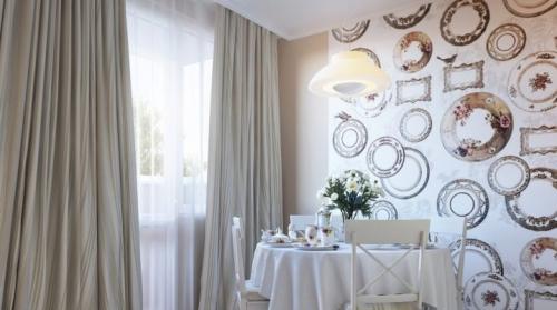 Какие обои безопасны для кухни. Какие обои выбрать для кухни