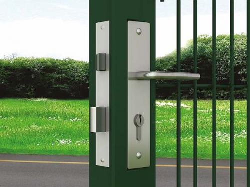 Как установить кодовый замок на калитку из профнастила. Замок для калитки уличный с ручкой: виды и варианты на фото, какой выбрать и поставить