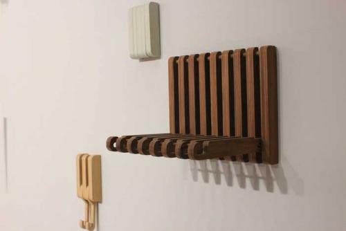 Вешалки Hidden – находка для «шпиона» 03