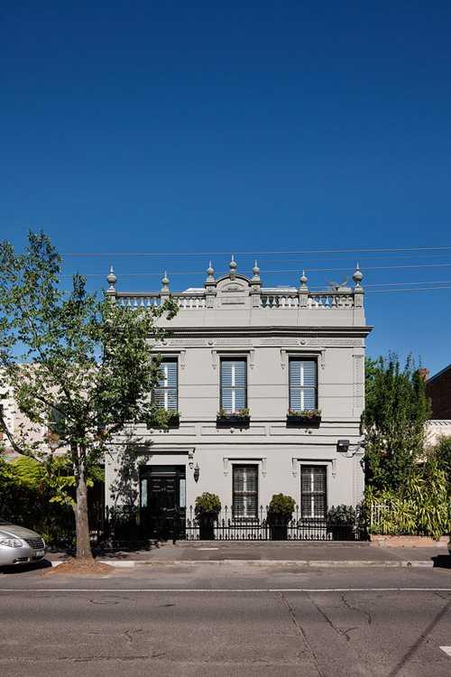 Прекрасные современные интерьеры от студии Techne 19