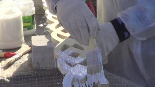 Как крепить деревянные наличники на окна. Разновидности оконных наличников