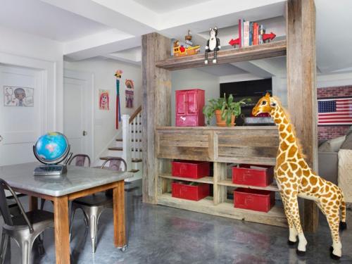 Brian Patrick Flynn — продюсер, ставший дизайнером 09