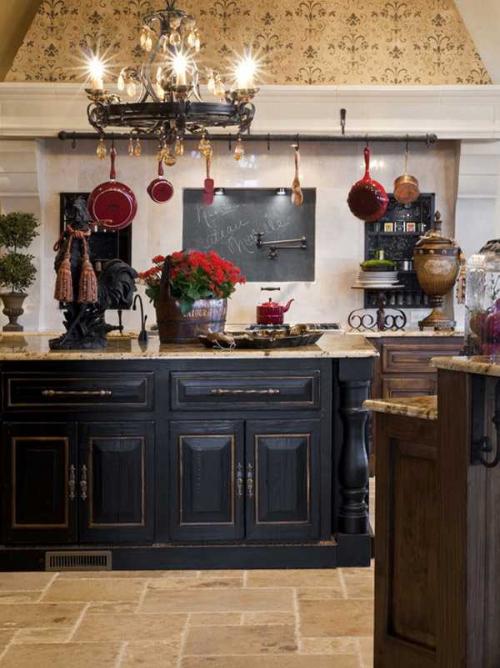 Черный цвет — отличный выбор для кухни! 03