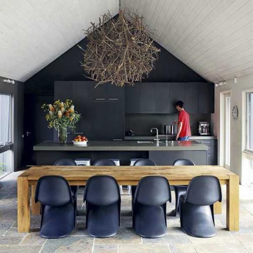 Черный цвет — отличный выбор для кухни! 06