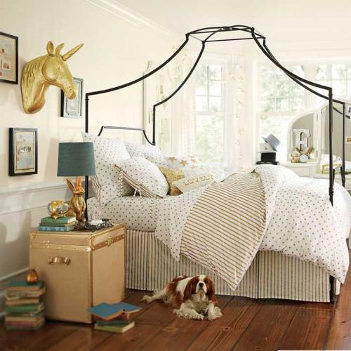 Сказочные спальни для современных принцесс от PB Teen 08