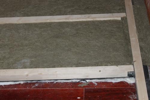 Лаги для пола в квартире. Звукоизоляция пола в квартире (пол на лагах)