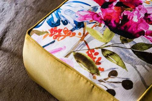 Восхитительная мягкая мебель от Black Tie 07