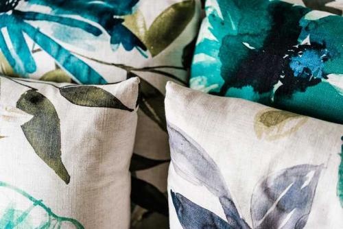 Восхитительная мягкая мебель от Black Tie 02