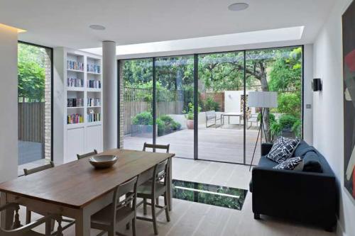 Работы лондонской студии 05