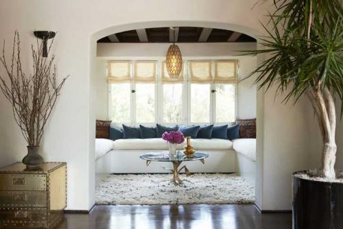 Медовые интерьеры 13