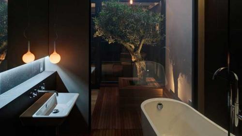 Бутик дизайн от студии Minale + Mann 01