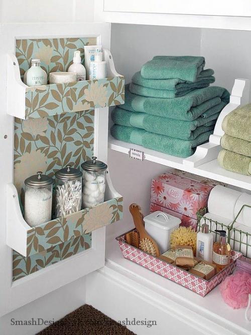 Варианты полочек для ванной комнаты 01