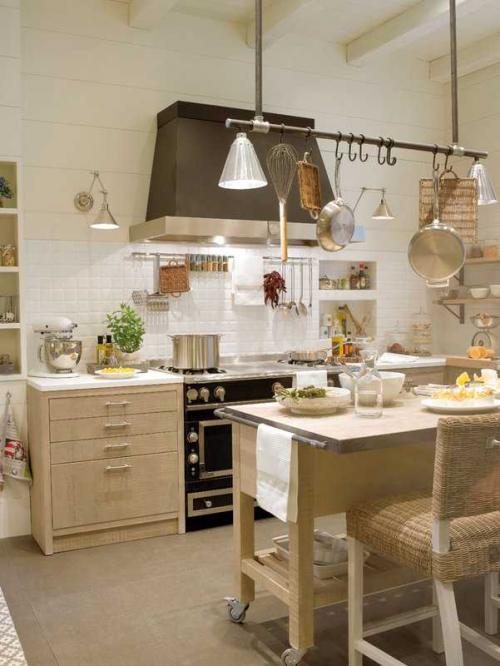 Кухня-столовая в стиле кантри. 04