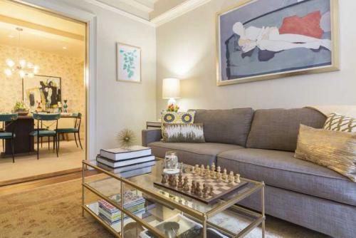 Работы дизайнера Peti Lau 21