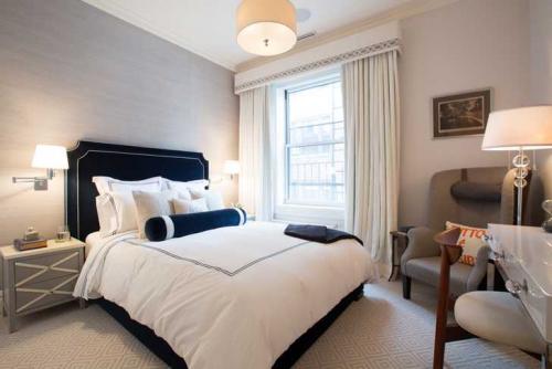 Работы дизайнера Peti Lau 08