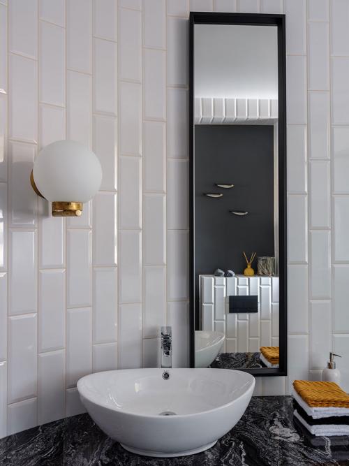 Квартира с интересными обоями в Москве (65 кв. м) 14