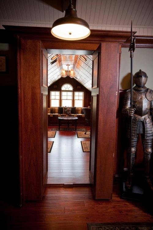 Потайная комната в квартире. Стильные дома с потайными дверьми, скрывающие вход в другие комнаты 03 Потайная комната в квартире. Стильные дома с потайными дверьми, скрывающие вход в другие комнаты 03