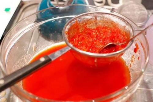 Как отжать томатный сок соковыжималкой. Томатный сок на зиму в домашних условиях