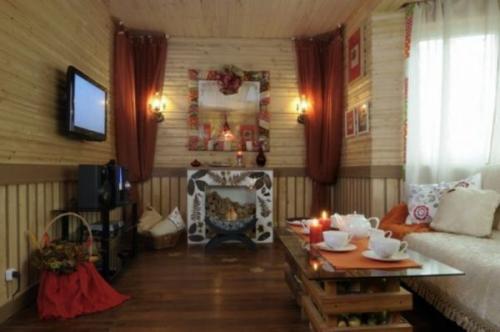 Материалы для внутренней отделки стен из дерева. Гусварблок