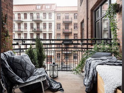 Скандинавская квартира с согревающей атмосферой (83 кв. м) 05