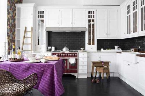 Королева белого 02