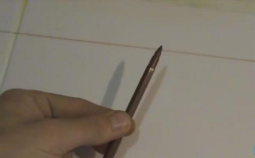 Потолок реечный алюминиевый в ванной. Установка подвесов