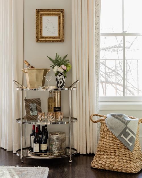 Пастель, цветы и милые детали — идеальная квартира для девушки 02