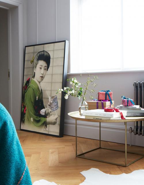 Три ёлки и интересные детали: праздничный декор для яркого дома в Лондоне 14