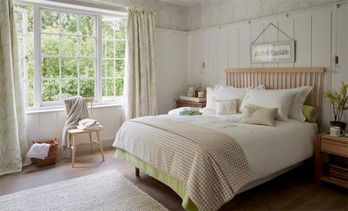 Timeless Country – новый интерьер от Laura Ashley 11